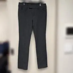 UNIQLO グレー レディース パンツ 67㎝ スラックス 無地 綺麗め