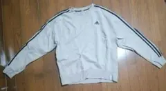 adidas　トレーナー