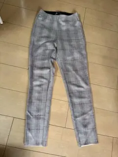 ZARA グレー系チェック スラックス XS