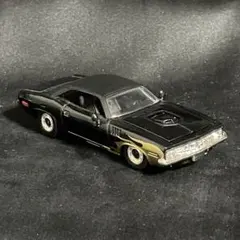 ‘70 PLYMOUTH BARRACUDA レーシングチャンピオン　1/64のサムネイル