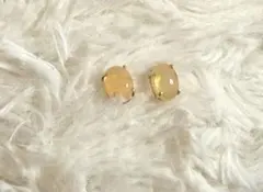エチオピアンオパール　オーバルスタッドピアス