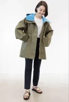 【美品】UNIQLO × MARNI ブロックテックハーフコート（Sサイズ）のサムネイル