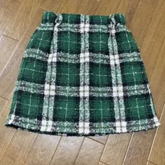 GU キッズスカート　女の子　130㎝　緑