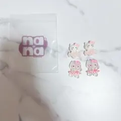 ハローキティ　ビーズ4個セット