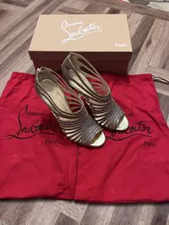 美品 ✨希少✨Christian Louboutin ゴールド ハイヒール 35
