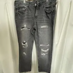 デニム　ジーンズ　ダメージジーンズ　H&M