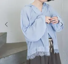 【新品タグ付・公式完売品】niko and… レーストリムフーディシャツ Lのサムネイル