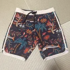 サーフパンツ 水着