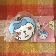 ちいかわ　ハートのラバーマスコット　ハチワレ