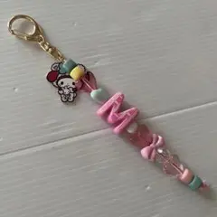マイメロ　キーホルダー　ロゴチャーム　ビーズ　ストラップ　サンリオ　しまむら