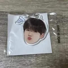 TREASURE 顔アクキー ジュンギュ 喜怒哀楽