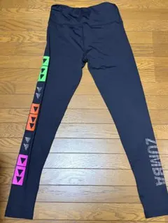 ZUMBA 黒レギンス　サイズS カラフル三角形プリント