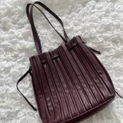 ZARA レザーショルダーバッグ