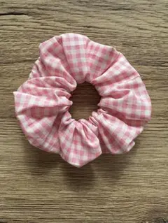 シュシュ　チェック　ピンク　推し活