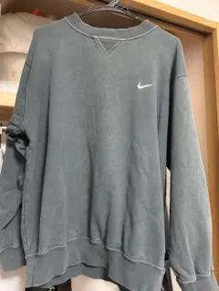 Nike グレー スウェット