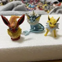 ポケモン モンスターコレクション サンダース ブースター シャワーズ