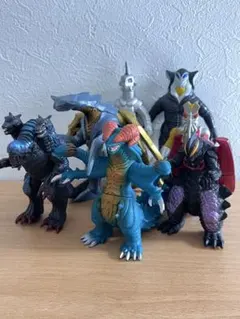 ウルトラマンダイナ怪獣ソフビ10体セット ウルトラ怪獣シリーズ - メルカリ