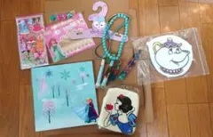 ディズニー　セット　プリンセス　エルサ　アリエル　ミニー　ポーチ