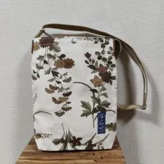 新品未使用品】一澤信三郎帆布 草花文様 ショルダーバッグ A4 - メルカリ