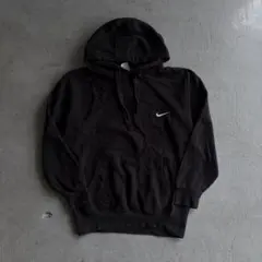 NIKE パーカー ブラック 刺繍ロゴ Mサイズ