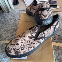 Item thumbnail for item 07778925-829a-46aa-b1b5-a85d7989f083