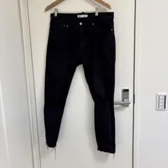 ZARA スキニー　ブラック　EUR 42 USA 32 MEX 32