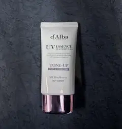 d'Alba UV ESSENCE WATERFULL サンスクリーン パープル