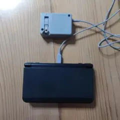 3DS、充電器付き