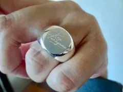 仁尾彫金『プラチナ、クラウン甲丸リング』ハンドメイド409b - メルカリ