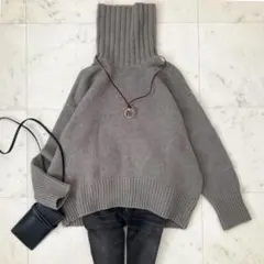 ギャルリーヴィー　ファインウールタートルネックニット　グレー
