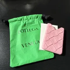 BOTTEGA VENETA カードケース　シリコン　ピンク