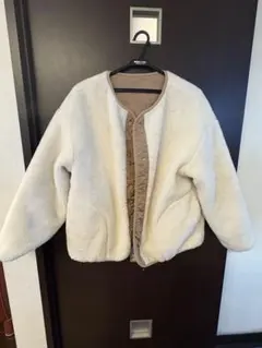 リバーシブルフリースジャケット アイボリー/ベージュ