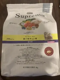 Nutro Supremo 小型犬用 成犬用 ドライフード3キロ - メルカリ