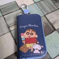 新品　クレヨンしんちゃん キーホルダー