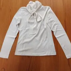 Mサイズ■ハイネックボータイつきカットソー