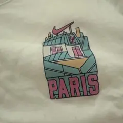 フランス　パリ　ナイキ　Nike カスタムTシャツ　ユニセックス　メンズXS