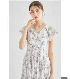 【新品】トッコクローゼット パール付ネックリボン水彩ラインフラワープリーツワンピ