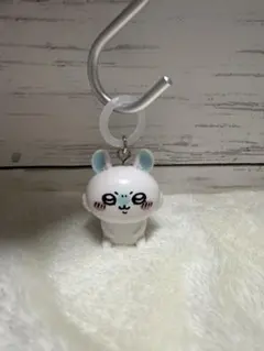 ちいかわ　モモンガ　めじるしチャーム