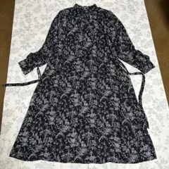 ローラアシュレイ ＊ ワンピース ドレス　近年　タグ付新品未使用品