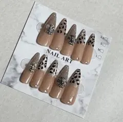 ネイルチップ　ヒョウ柄ネイル　ギャルネイル　y2kネイル