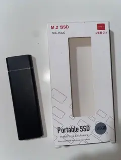 外付けSSD 500GB USB 3.1 ブラック