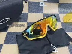 OAKLEY THUMP イヤフォンスポーツサングラス 巾着付き/QW94 OAKLEY THUMP イヤフォンスポーツサングラス 巾着付き/QW94