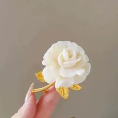 バラ　コサージュ　ローズ　コサージュ　ブローチ　白　卒業 入学 入園 卒園