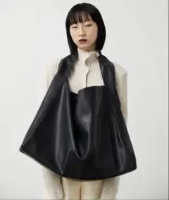 FEKETE フェケテブラック レザ 一風ビッグトートバッグ