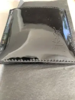 YSL ボーテ　エナメルケース入ミラー