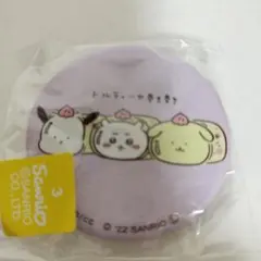 ちいかわ ワクワクゆうえんち サンリオ ガチャ 缶バッジ