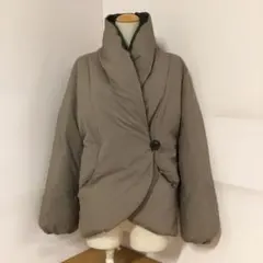 【ｍ965】DoCLASSE 　ドゥクラッセ　リバーシブルダウンのサムネイル
