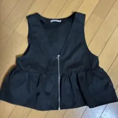 【セール】Lax Dan Tia ジップアップ ペプラムベスト ブラック