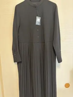黒長袖 プリーツワンピース LL
