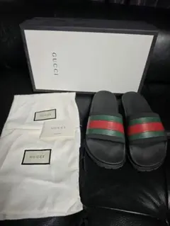 【極美品】GUCCI グッチ ラバー グルカサンダル GGロゴ 黒6（25.0） 極美品】GUCCI グッチ ラバー グルカサンダル GGロゴ 黒6（25.0
